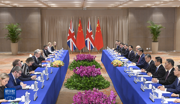 英国2.png